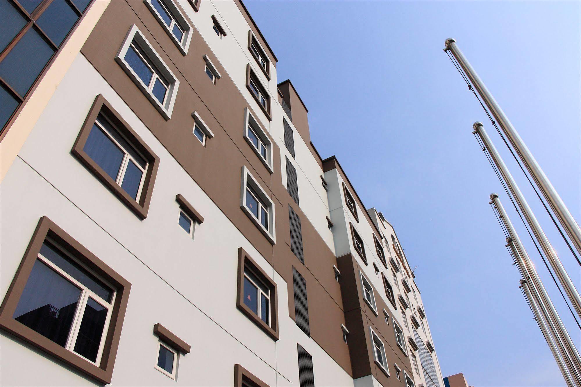 ไอบิส บัดเจ็ต สิงคโปร์ แซฟไฟร์ Hotel ภายนอก รูปภาพ